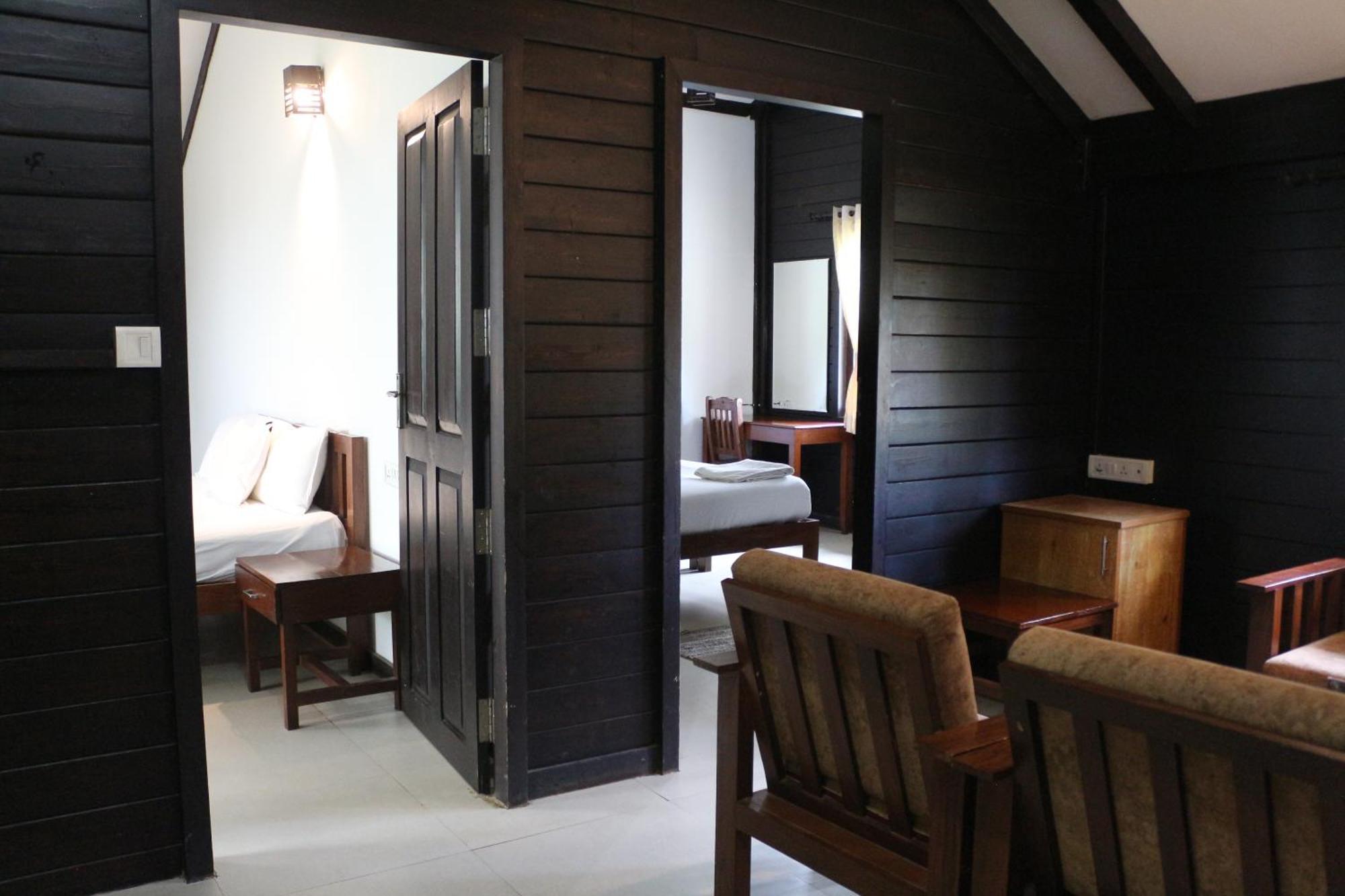 Logan Camp Ooty Hotel Coonoor Exterior photo