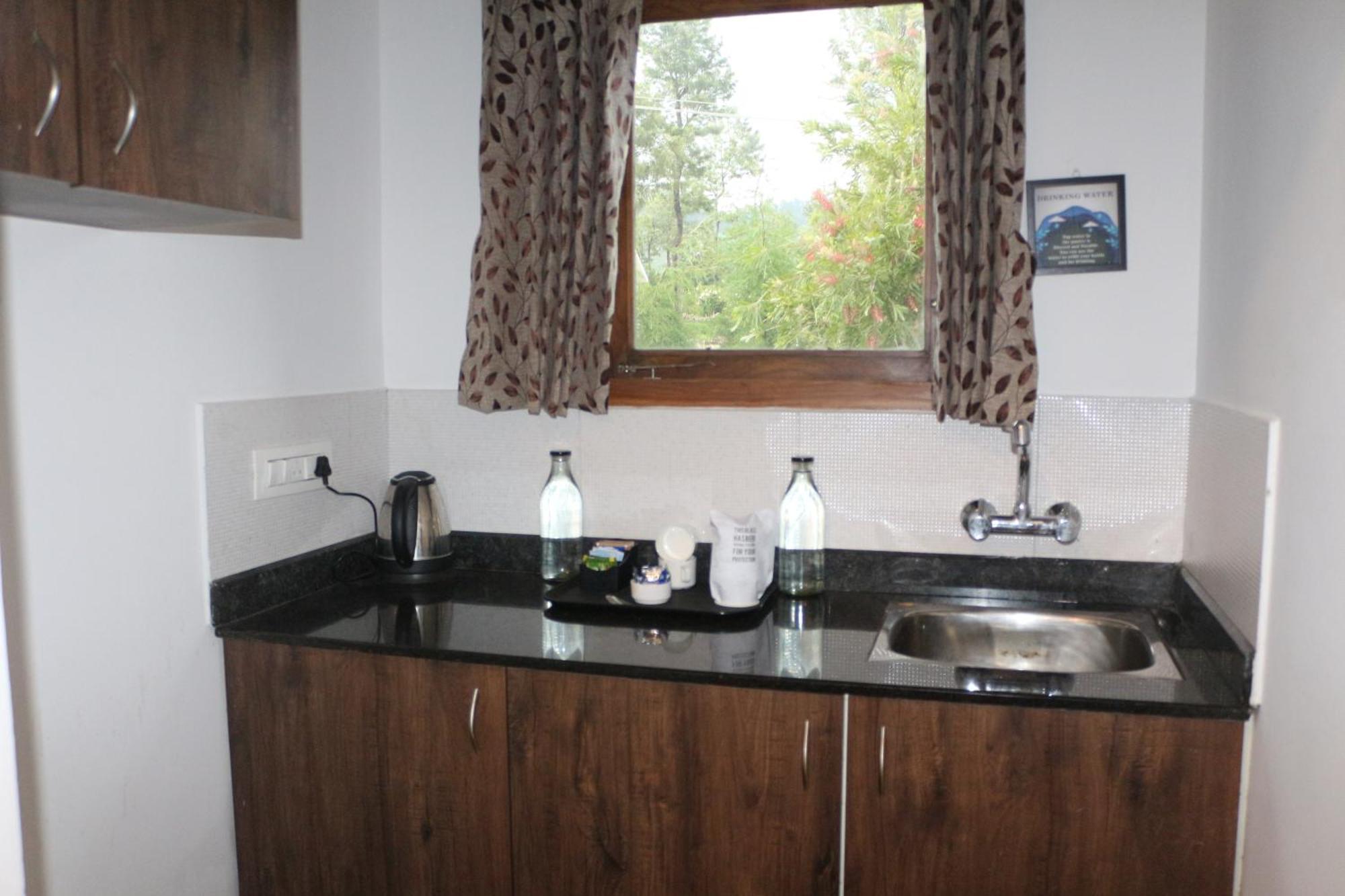 Logan Camp Ooty Hotel Coonoor Exterior photo